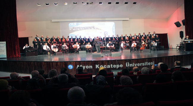 AKSAM Türk Sanat Musikisi Topluluğu, kulakları pasını sildi