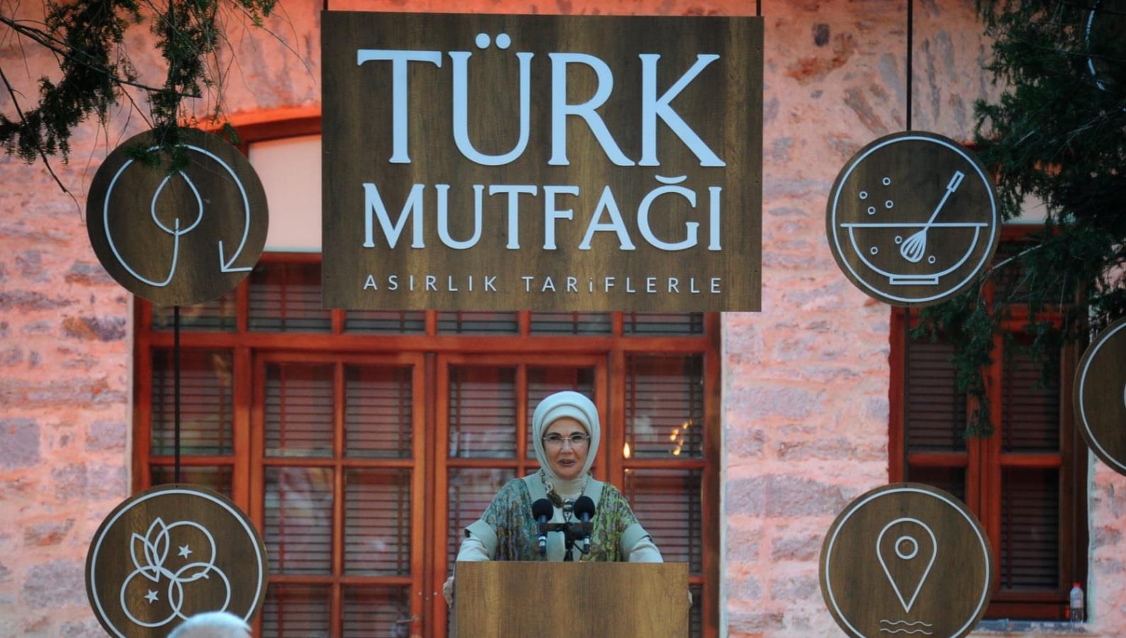 Emine Erdoğan’dan Afyonkarahisar mutfağına övgü