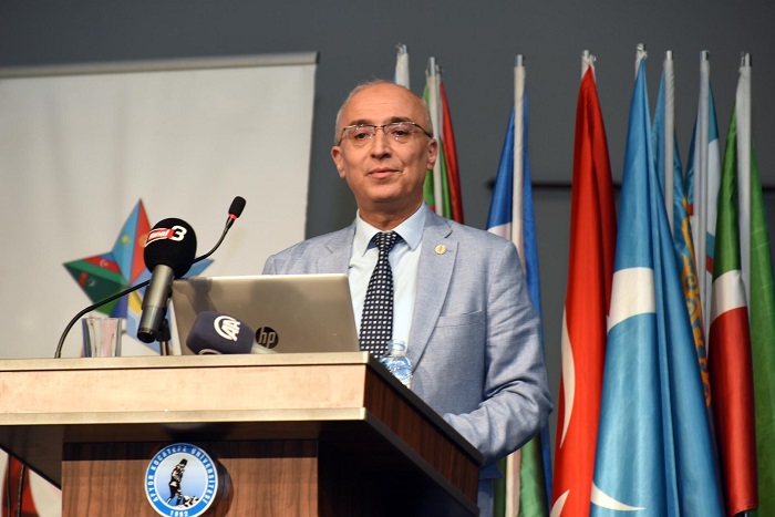 TDK Başkanı Prof. Dr. Gürer Gülsevin, Afyonkarahisar’da konferans verdi